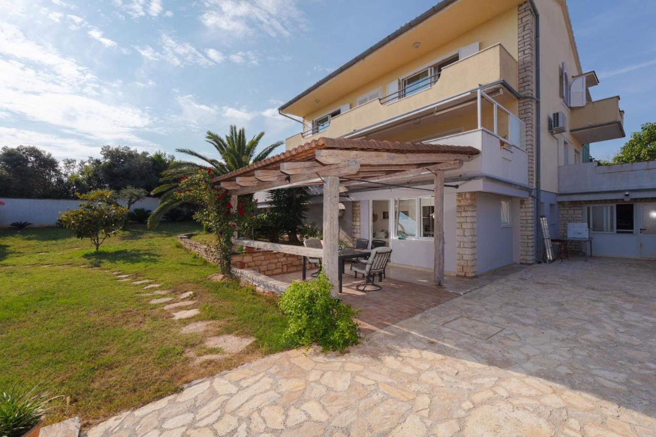 Casa Mia - Apartman Zara Medulin Exteriér fotografie